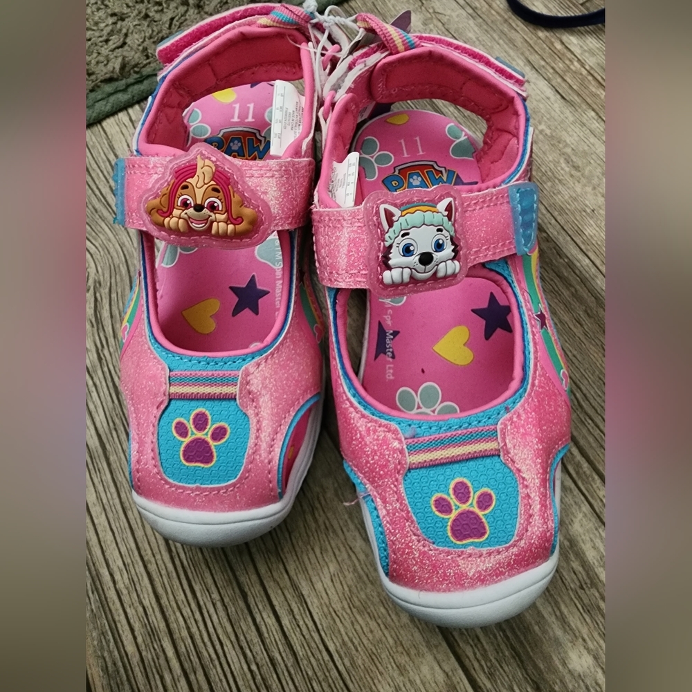 Size 11 paw patrol light up sneakers NWT